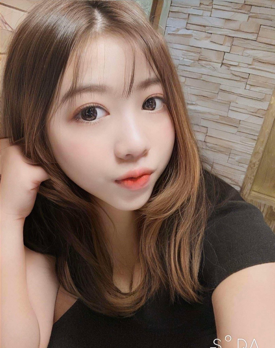 依曼